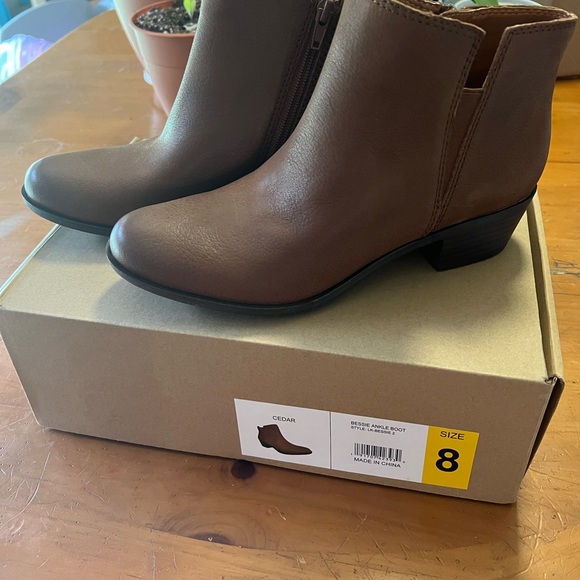 Lucky Brand ankle boots - Picture 8 of 10